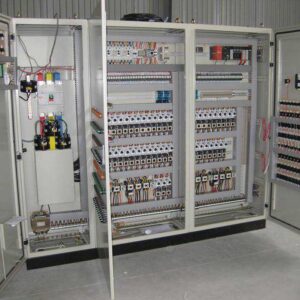Sắp xếp các thiết bị trong tủ điện công nghiệp